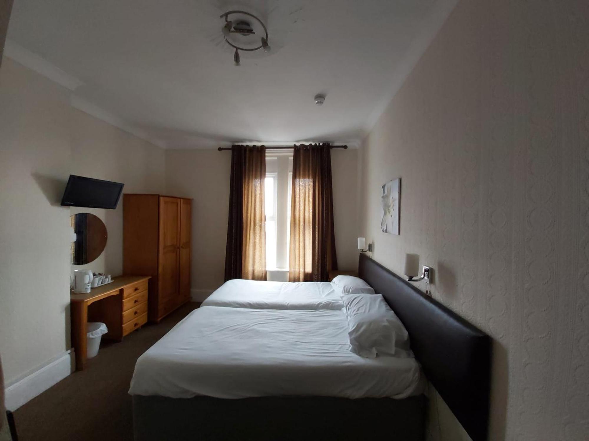 Channel View Hotel Сэнддаун Экстерьер фото